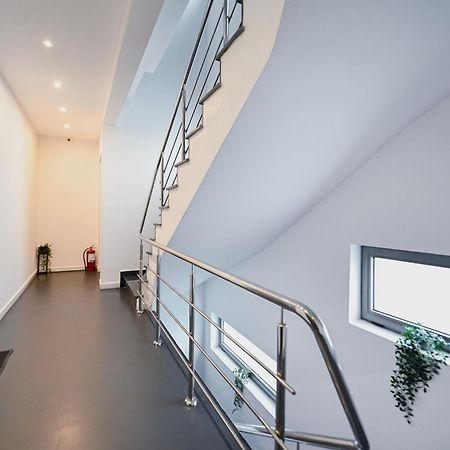 Urban Elegance - Stylish Central Accommodation Boekarest Buitenkant foto