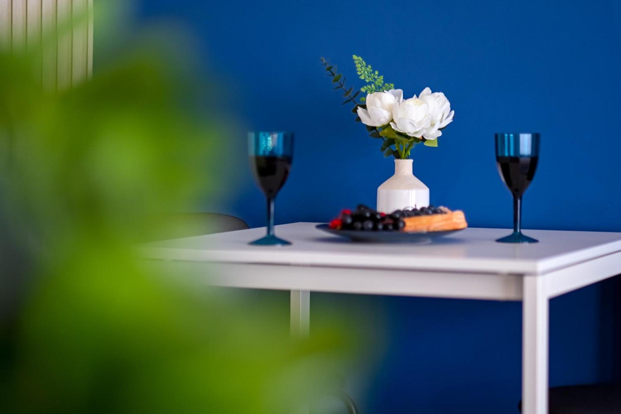 Urban Elegance - Stylish Central Accommodation Boekarest Buitenkant foto
