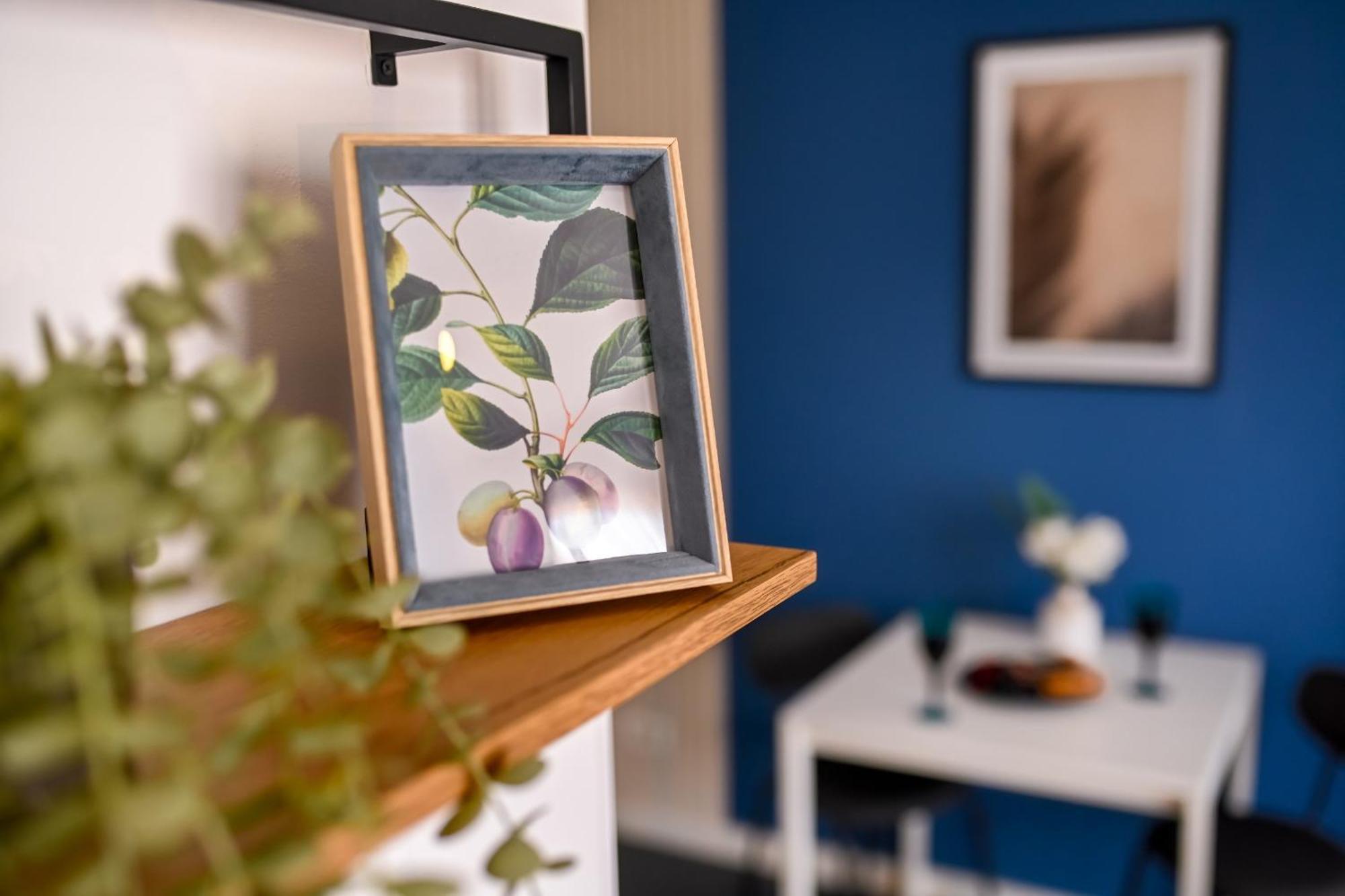 Urban Elegance - Stylish Central Accommodation Boekarest Kamer foto