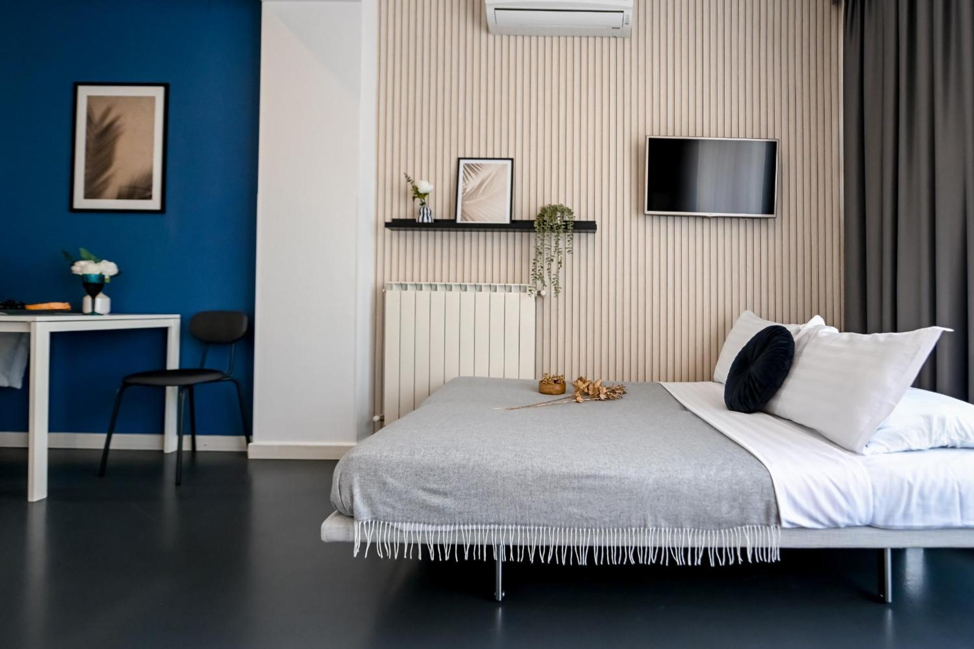 Urban Elegance - Stylish Central Accommodation Boekarest Kamer foto