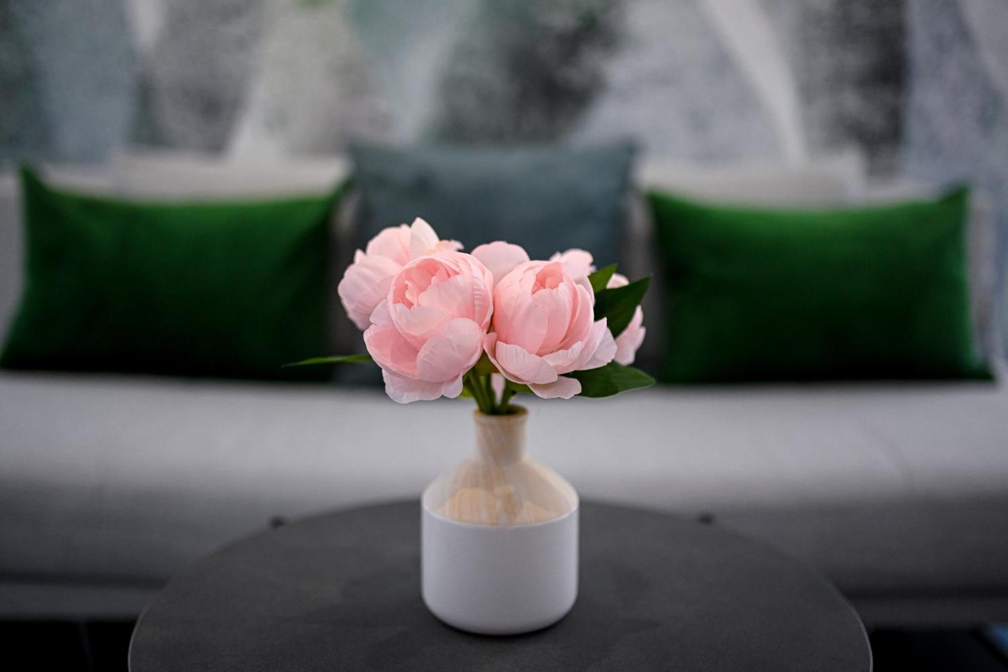 Urban Elegance - Stylish Central Accommodation Boekarest Buitenkant foto