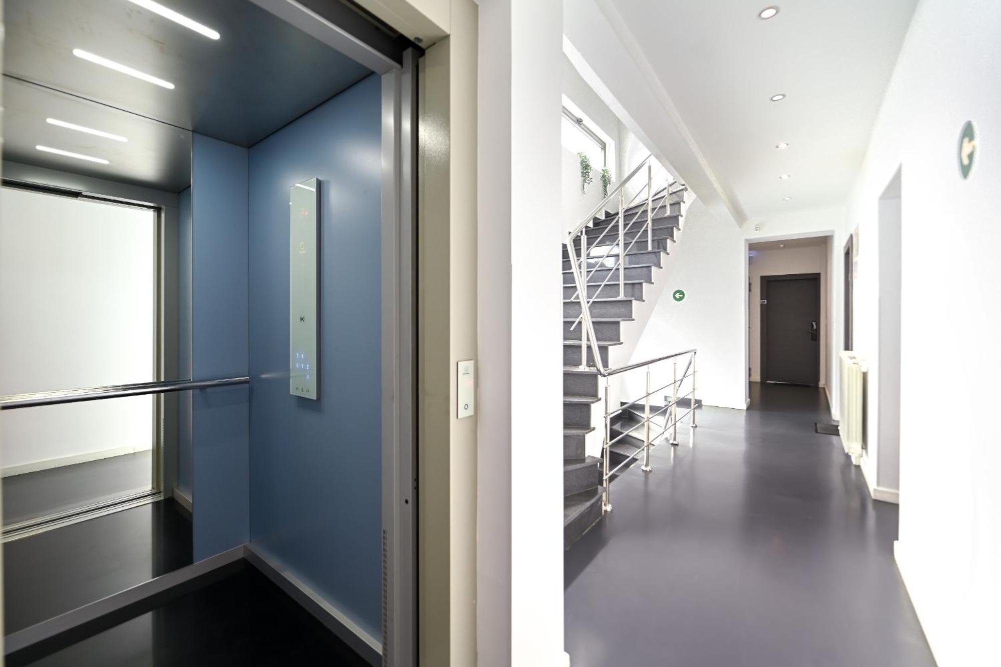 Urban Elegance - Stylish Central Accommodation Boekarest Buitenkant foto
