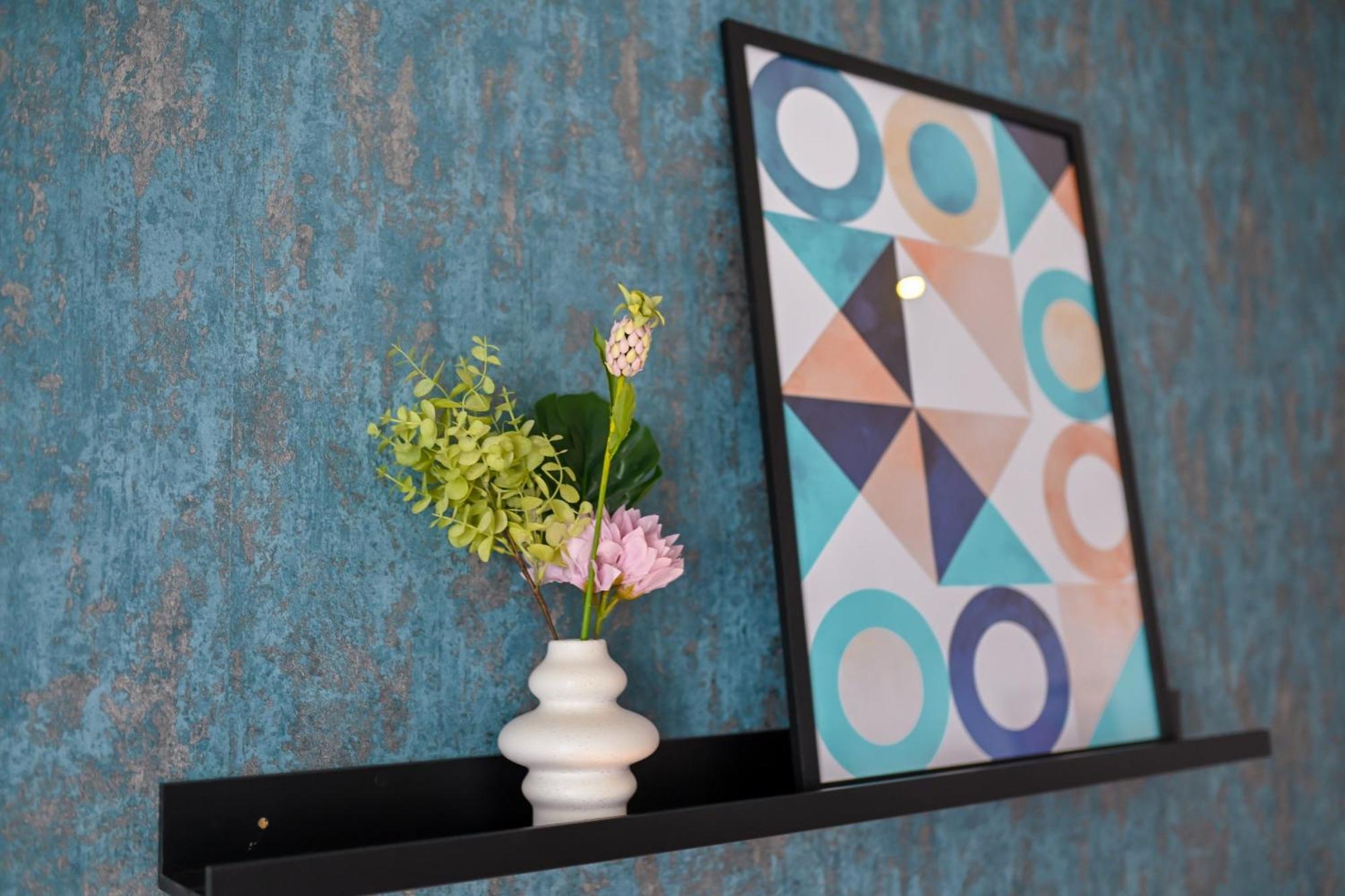 Urban Elegance - Stylish Central Accommodation Boekarest Kamer foto